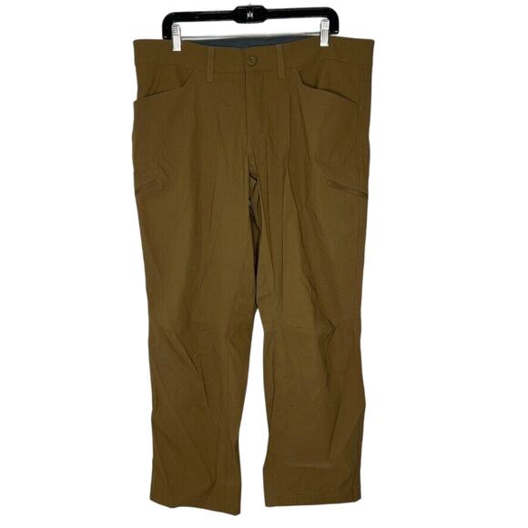 Eddie Bauer Mens Outdoor Performance Pants Size 36 x 30 Khaki Lightweight Hiking - Picture 1 of 6